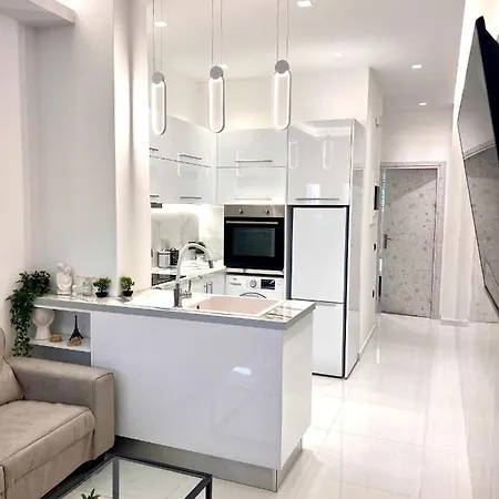 Luxury Black And White Interior Apartments Kalamata Exterior foto