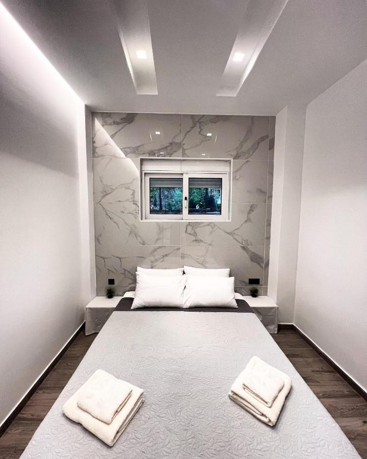 Luxury Black And White Interior *