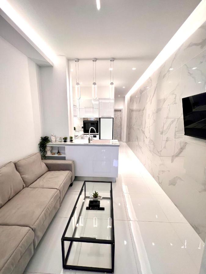 Apartment Luxury Black And White Interior
