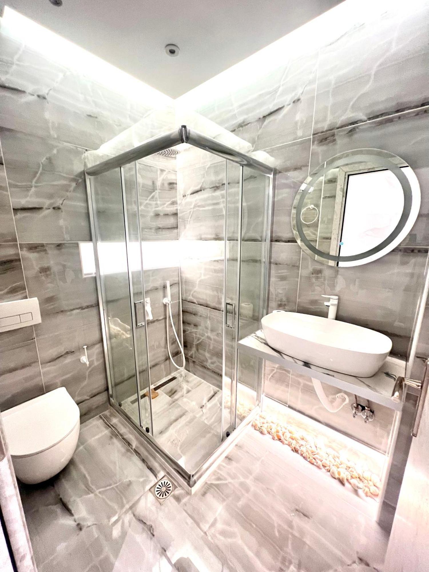 Luxury Black And White Interior Apartment Kalamata